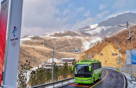 -38℃環(huán)境下也能啟動(dòng)！“雙奧客車”如何打造
