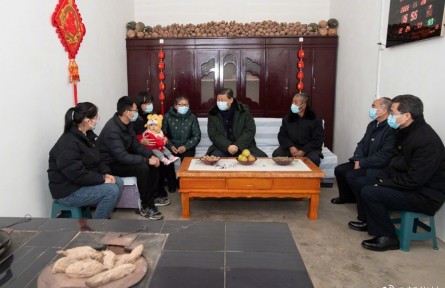 習近平談鄉(xiāng)村振興：使農(nóng)村的生活奔向現(xiàn)代化，越走越有奔頭