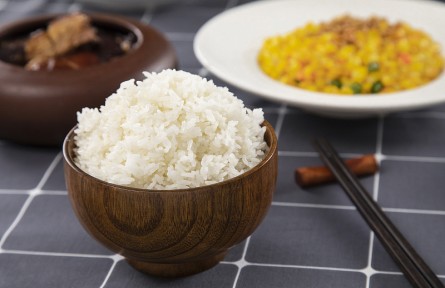 辟謠 | 吃“冷米飯”就能減肥？關(guān)于抗性淀粉，這些需要了解