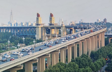 長(zhǎng)江流域歷史上有哪些重要科技發(fā)明？