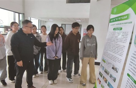 青春執(zhí)筆，書寫家鄉(xiāng)“特”“優(yōu)”故事